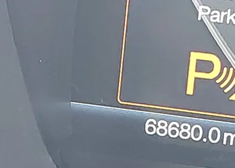 1FADP5AU0JL103419
